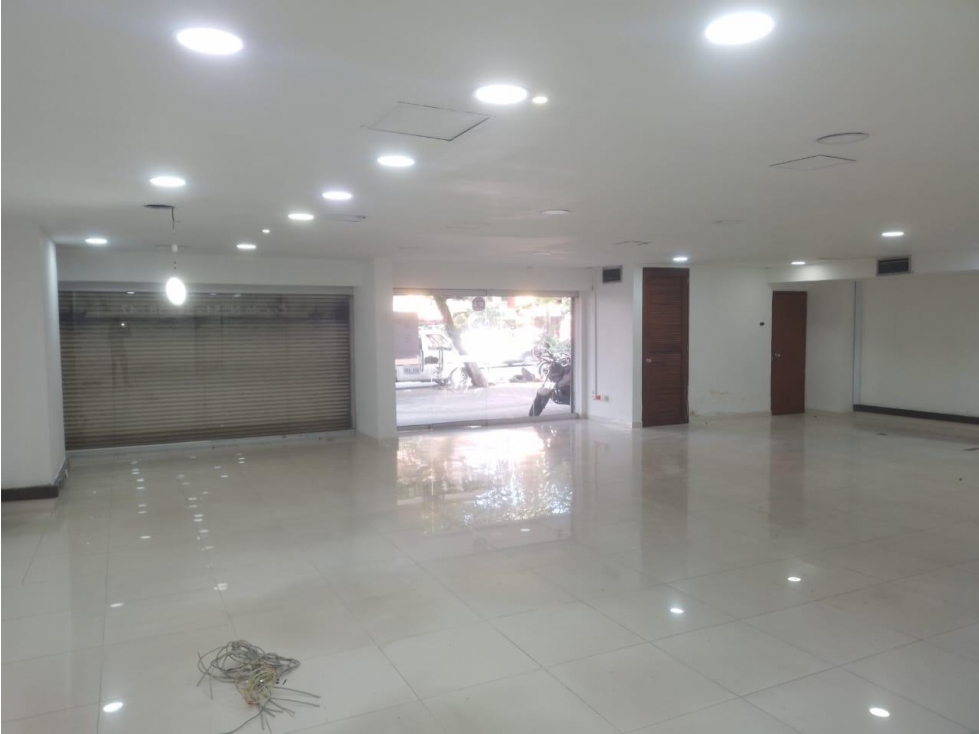 LOCAL EN ARRIENDO LA CANDELARIA COD 10121