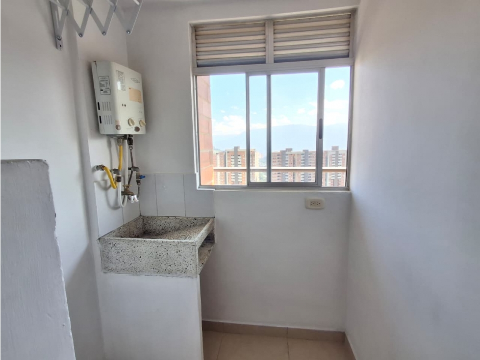 APARTAMENTO EN ARRIENDO LA ESTRELLA COD 10908 - 5