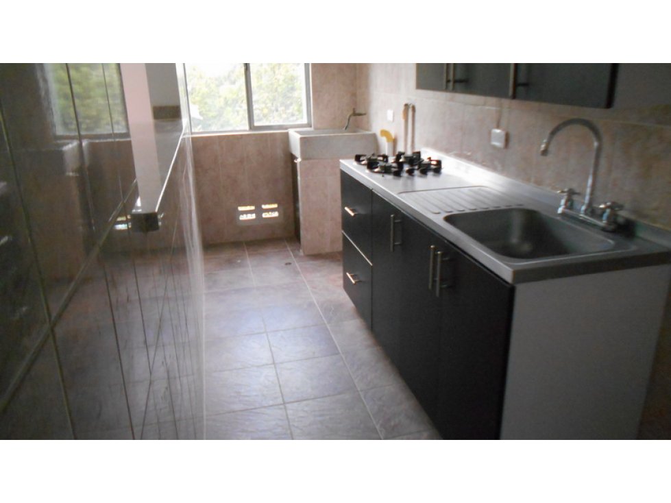 APARTAMENTO EN ARRIENDO LA MILAGROSA CÓDIGO 3440