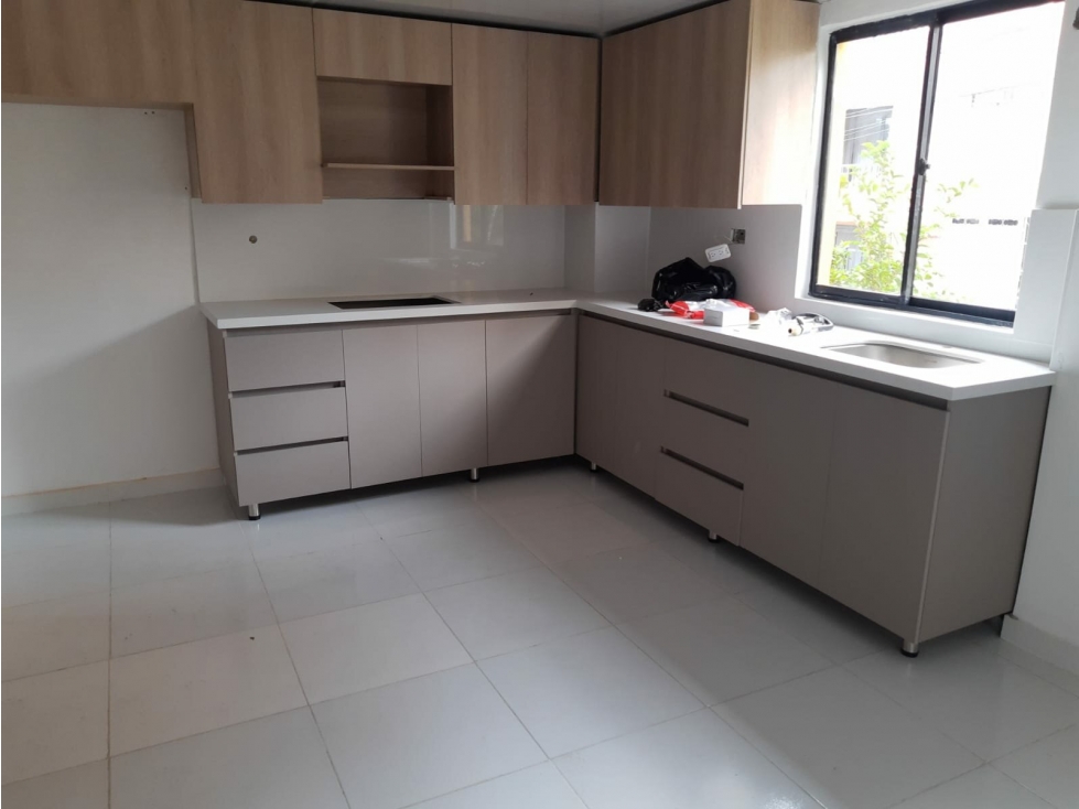 CASA EN VENTA EN BELEN COD 7711
