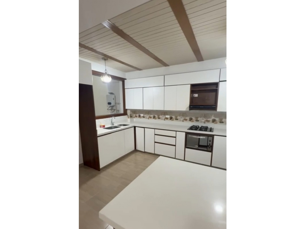 CASA EN VENTA EN AMALFI ANTIOQUIA COD 9774