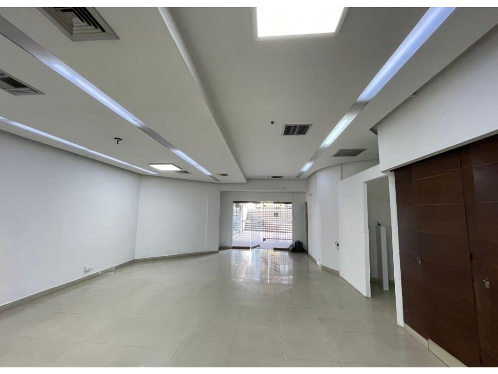 LOCAL EN VENTA EN EL CENTRO COD 9870
