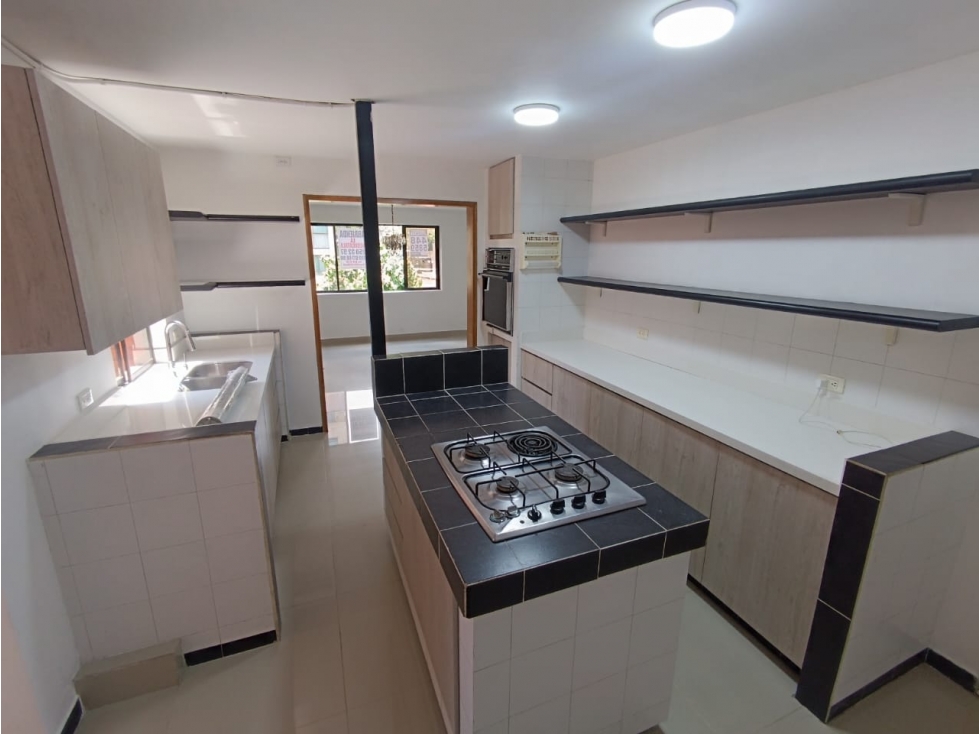 APARTAMENTO EN VENTA EN CONQUISTADORES COD 10041