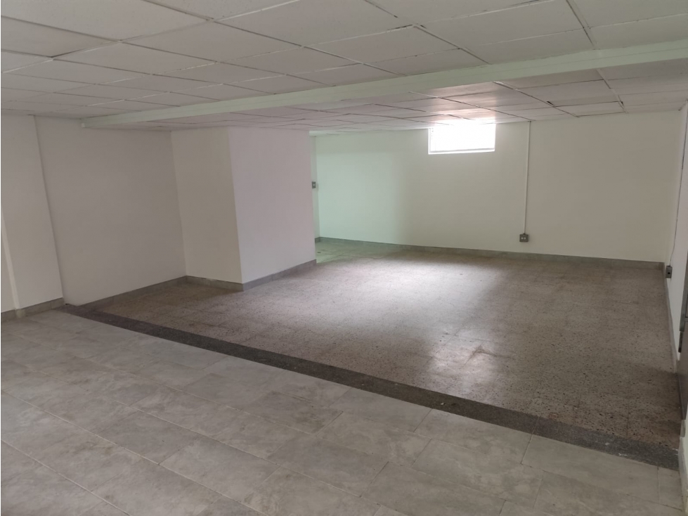 LOCAL EN ARRIENDO EN BELEN LA VILLA DEL ABURRA COD 10236