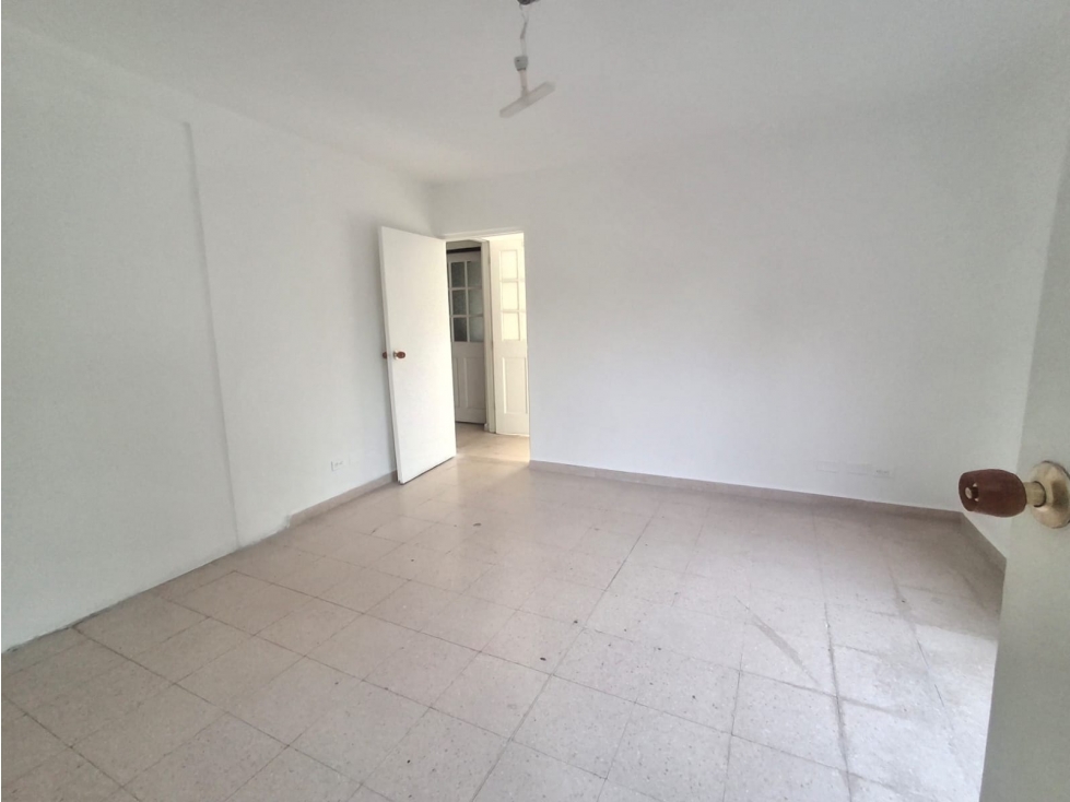 OFICINA EN ARRIENDO EN ENVIGADO COD 10630