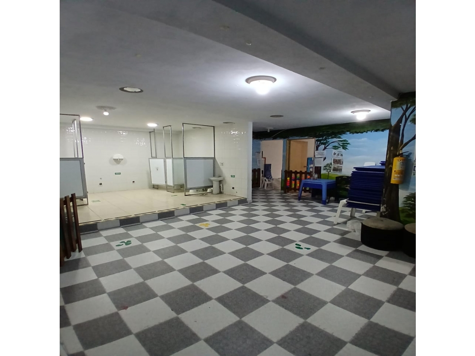 CASA EN VENTA EN MANRIQUE COD 10737