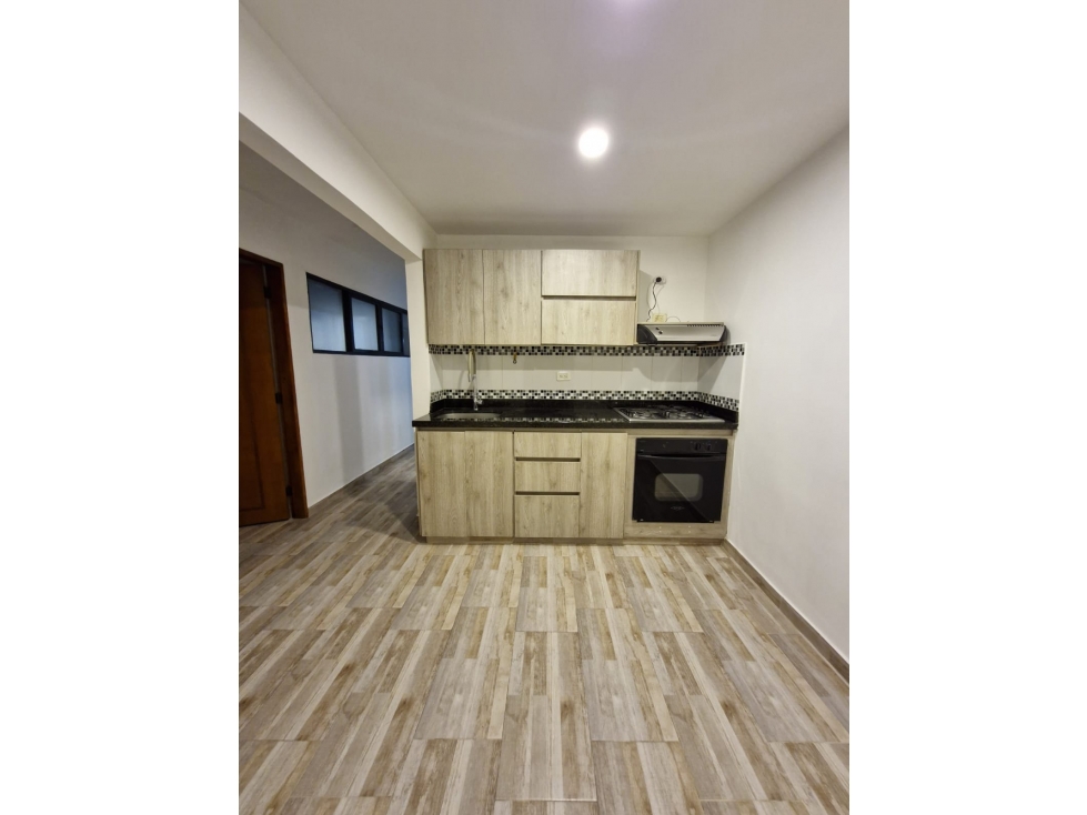 APARTAMENTO EN ARRIENDO EN PRADO COD 10850