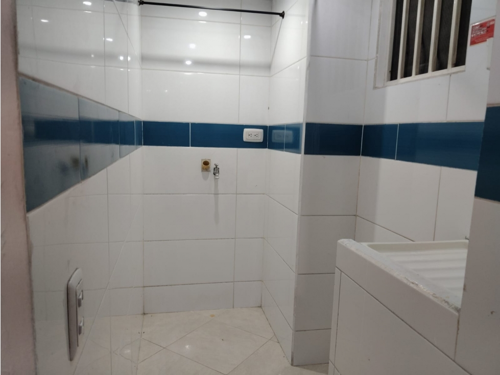 APARTAESTUDIO EN ARRIENDO EN LA CANDELARIA COD 10748 — foto 5