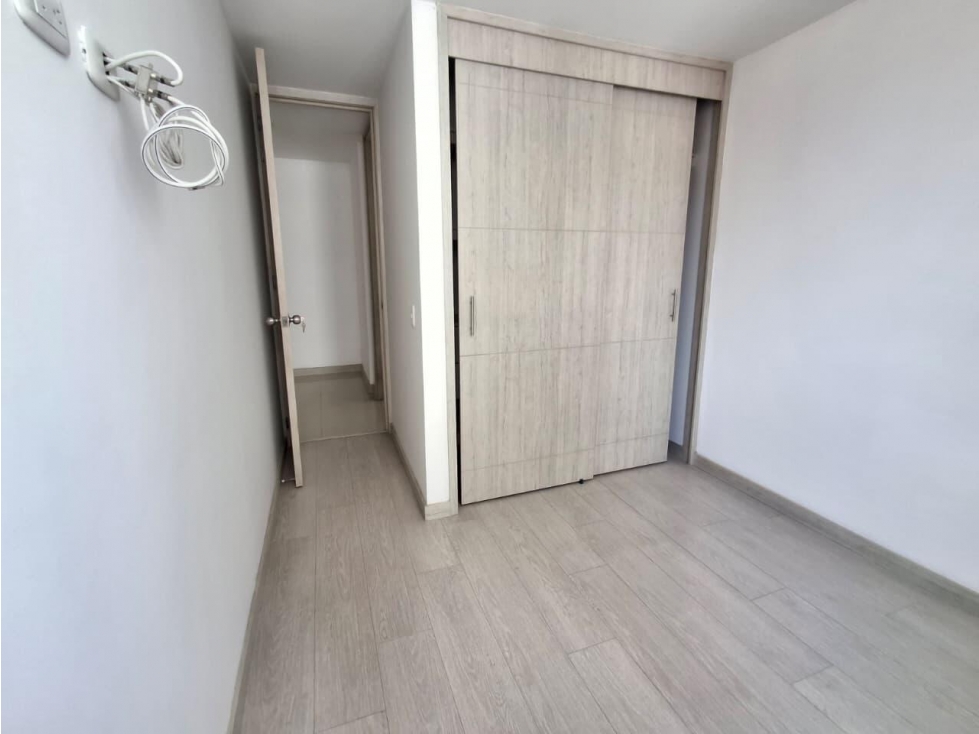 APARTAMENTO EN ARRIENDO EN SABANETA COD 10866 — foto 5