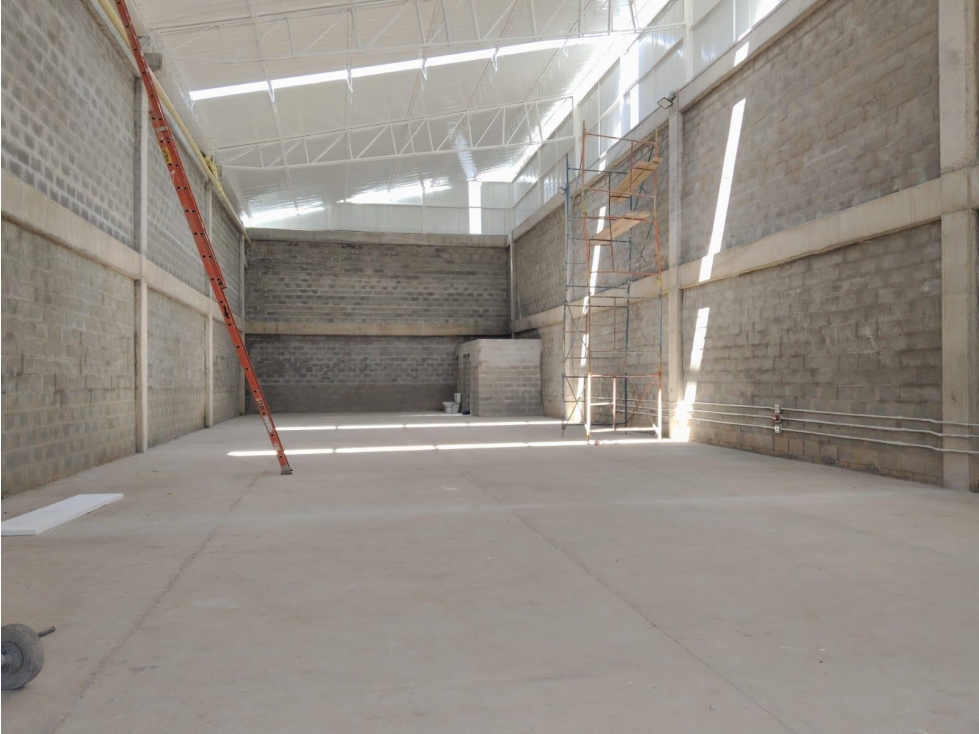 BODEGA EN ARRIENDO EN SAN FELIX COD 10107 — foto 2
