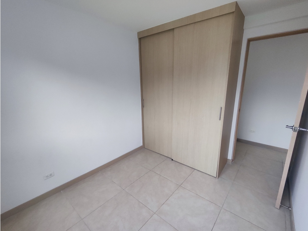 APARTAMENTO EN VENTA EN SABANETA COD 9298 — foto 4