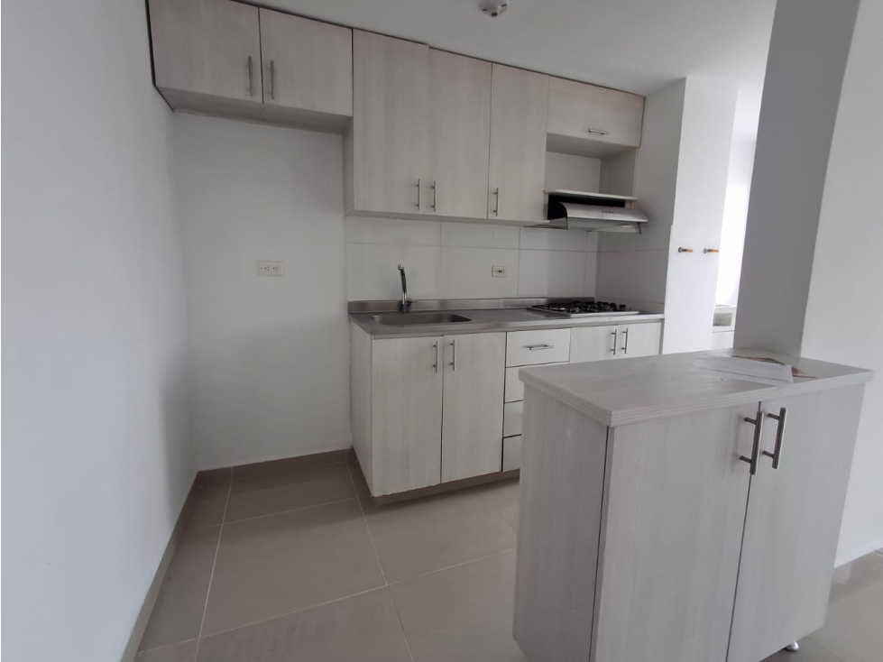 APARTAMENTO EN ARRIENDO EN SABANETA COD 9359