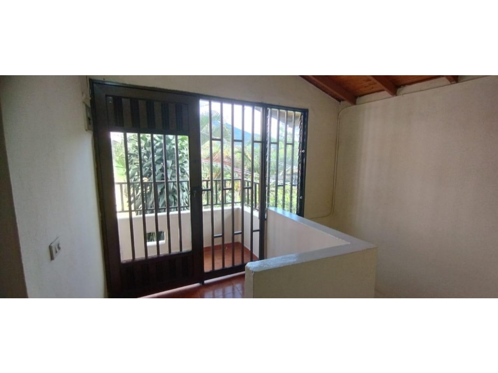 APARTAMENTO EN ARRIENDO EN ENCISO COD 4969 — foto 4