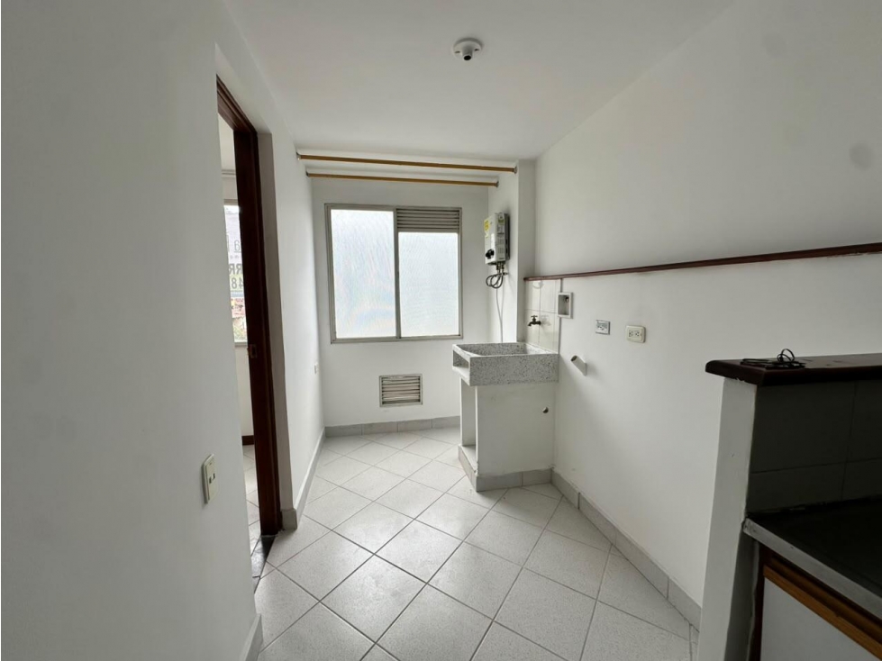 APARTAMENTO EN ARRIENDO EN BELEN COD 6900 - 3