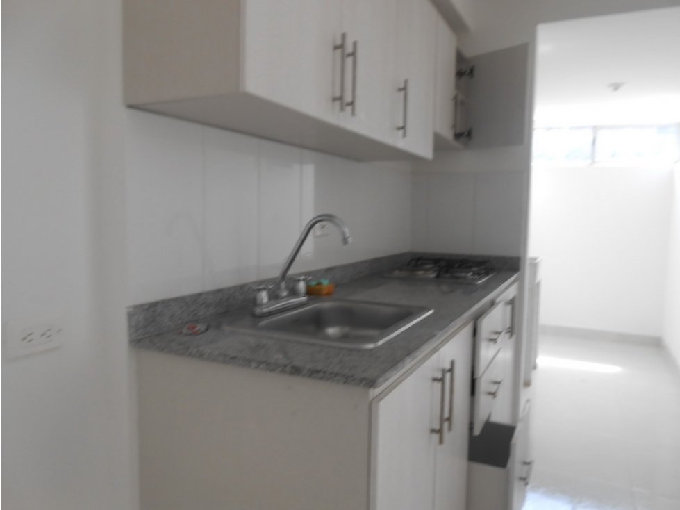 APARTAMENTO ARRIENDO EN SABANETA COD. 2640 — foto 2