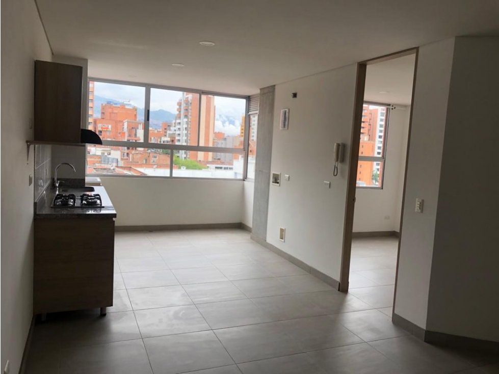 APARTAESTUDIO EN ARRIENDO LAURELES NOGAL COD 10739 — foto 3