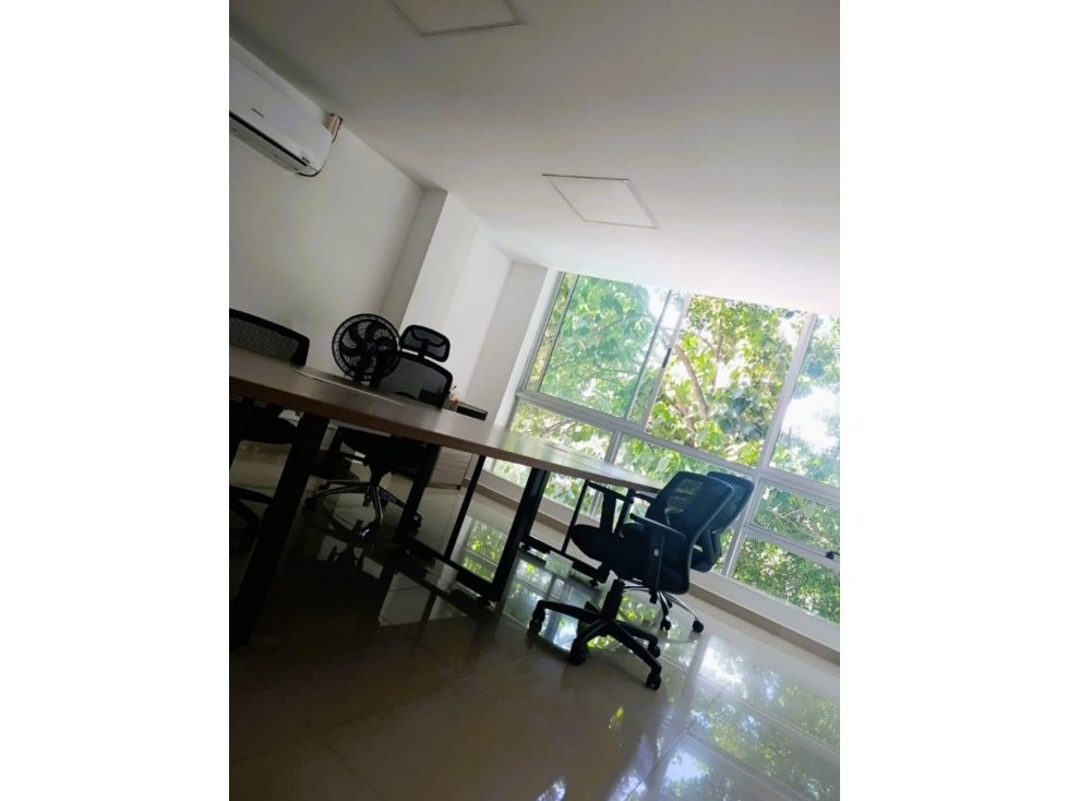 OFICINA EN ARRIENDO LAURELES COD 9922