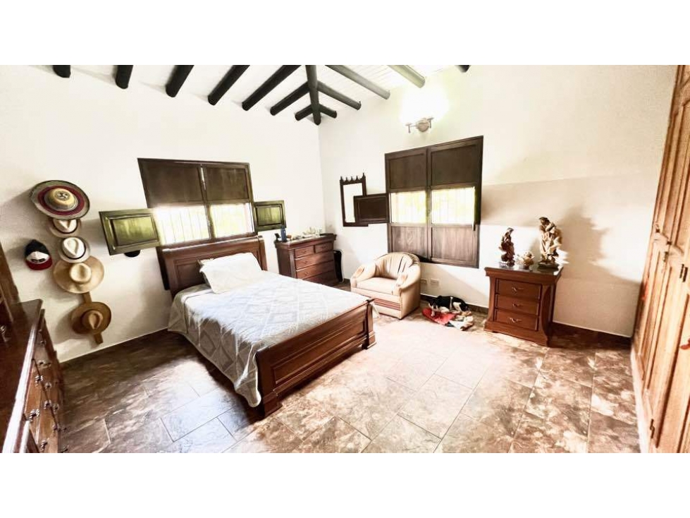 FINCA EN ARRIENDO EN LA ESTRELLA COD 10232 - 5