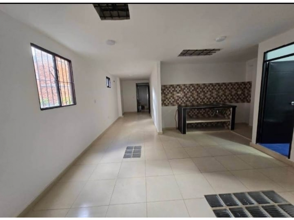 APARTAMENTO EN ARRIENDO EN VILLA HERMOSA COD 10778 — foto 2