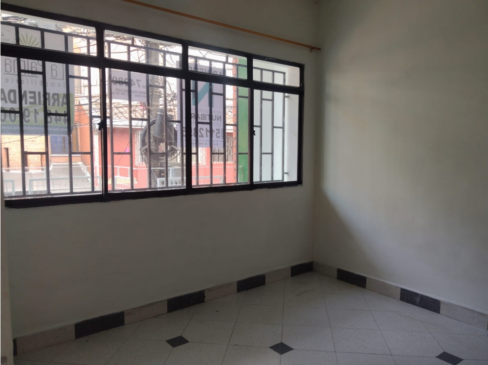 CASA EN ARRIENDO EN VILLA HERMOSA COD 10862 — foto 2