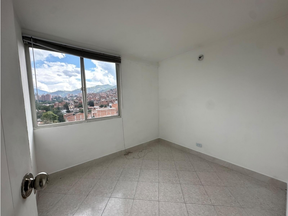 APARTAMENTO EN ARRIENDO EN BELEN COD 10894 — foto 5