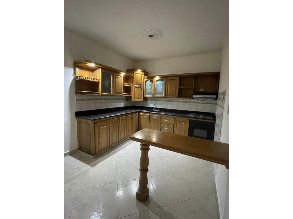 CASA EN VENTA EN VILLA HERMOSA COD 10013