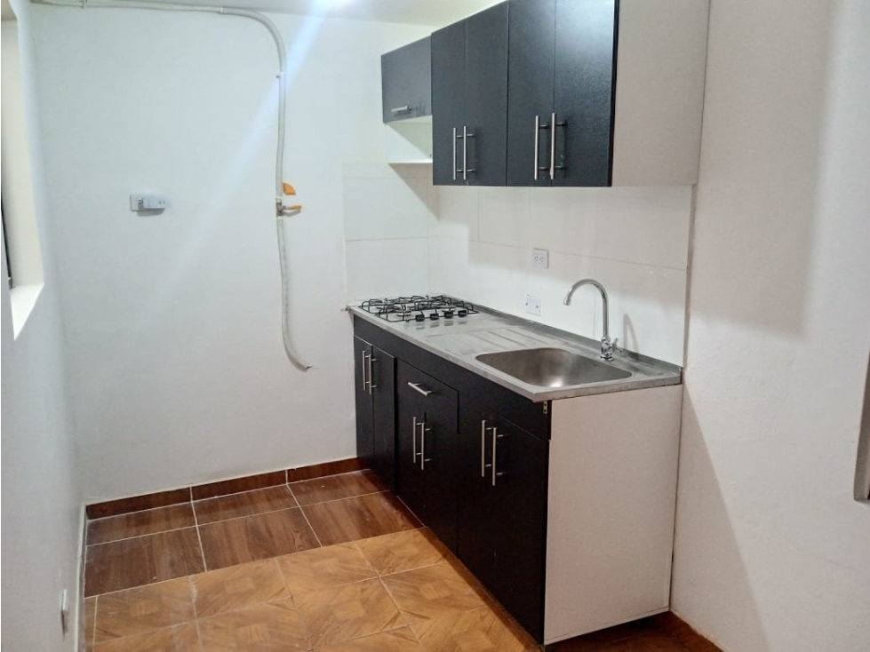 APARTAMENTO EN ARRIENDO EN ARANJUEZ COD 7987 — foto 4