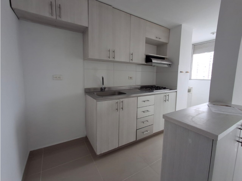 APARTAMENTO EN ARRIENDO EN SABANETA COD 9359 — foto 2