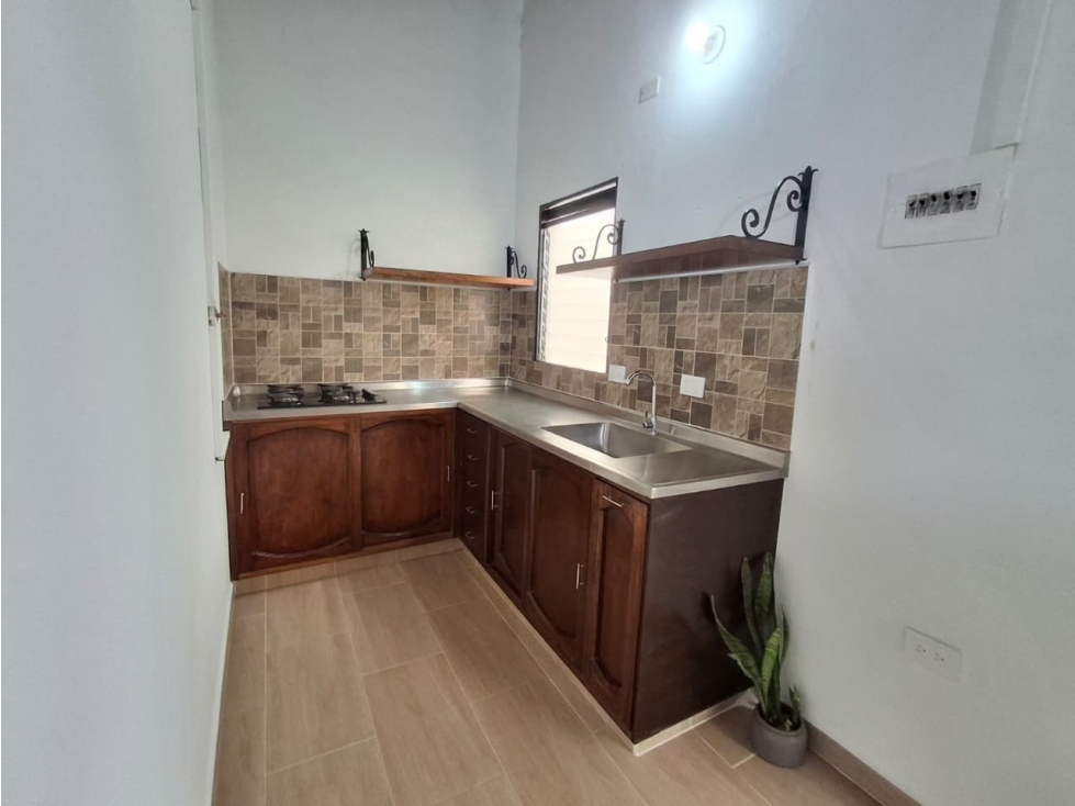 CASA EN ARRIENDO SAN ANTONIO DE PRADO COD 10914