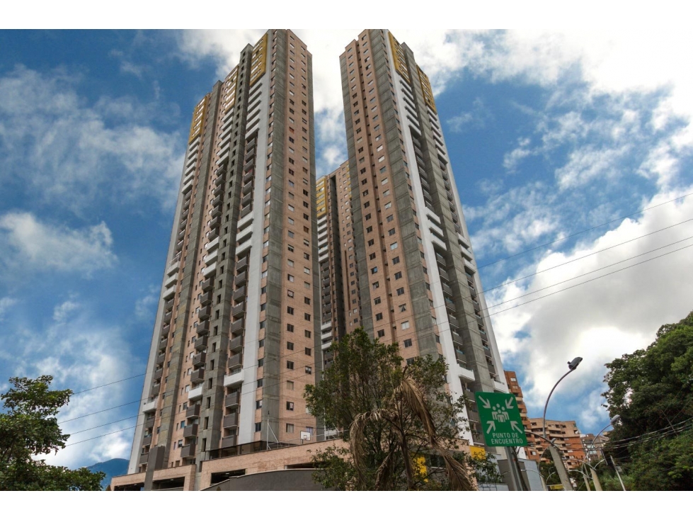 APARTAMENTO EN ARRIENDO EN SABANETA COD 3881 - 1
