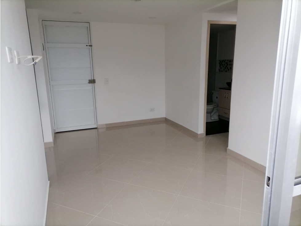 SE ARRIENDA APARTAMENTO BELLO COD 7605 — foto 4