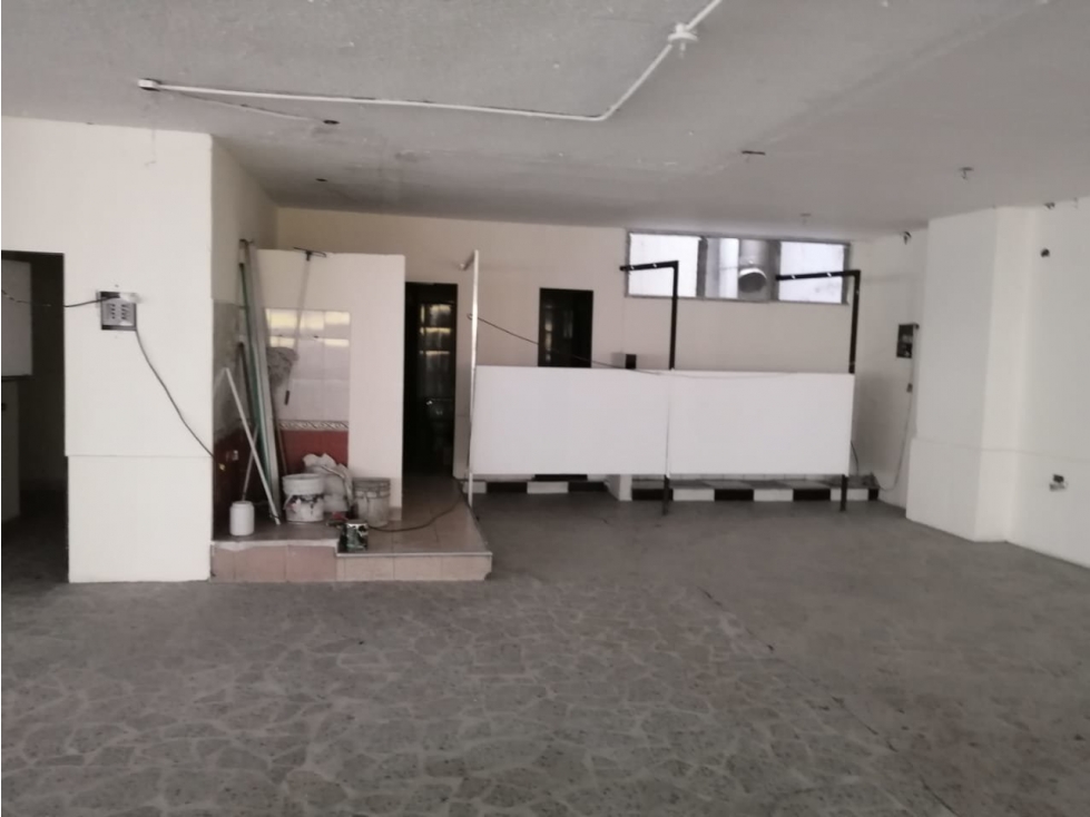 LOCAL EN VENTA LA CANDELARIA COD-8107