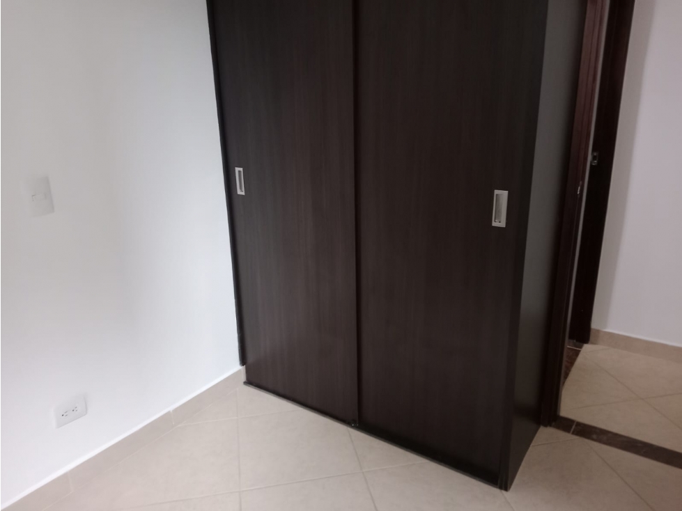 APARTAMENTO EN ARRIENDO EN MEDELLIN COD 10099 — foto 5