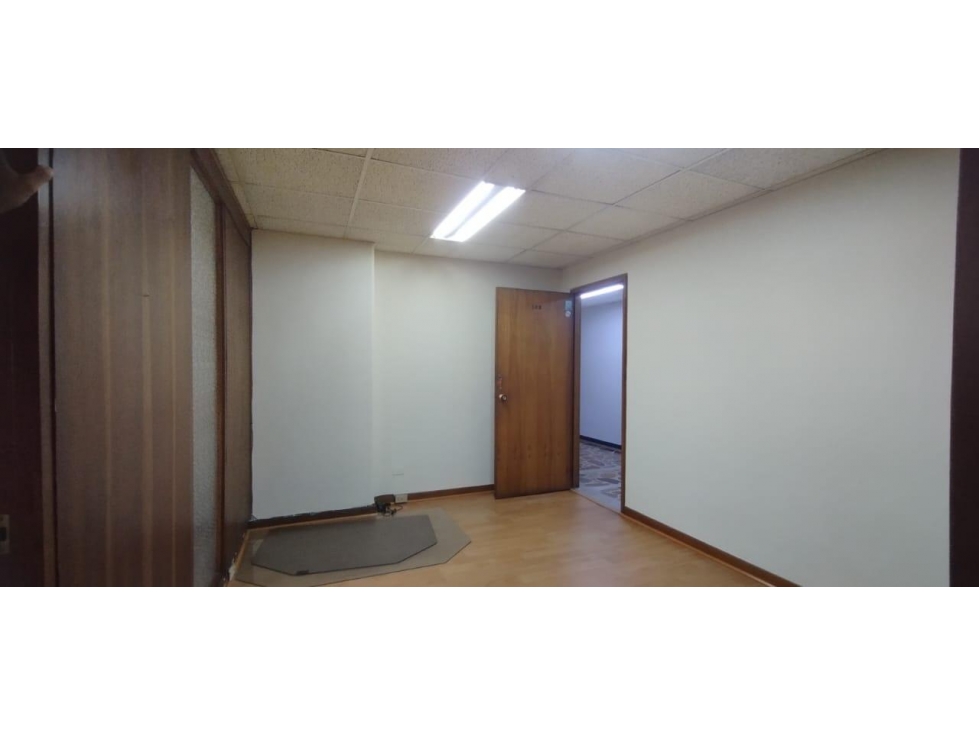 OFICINA EN ARRIENDO EN EL POBLADO COD 10289 — foto 4