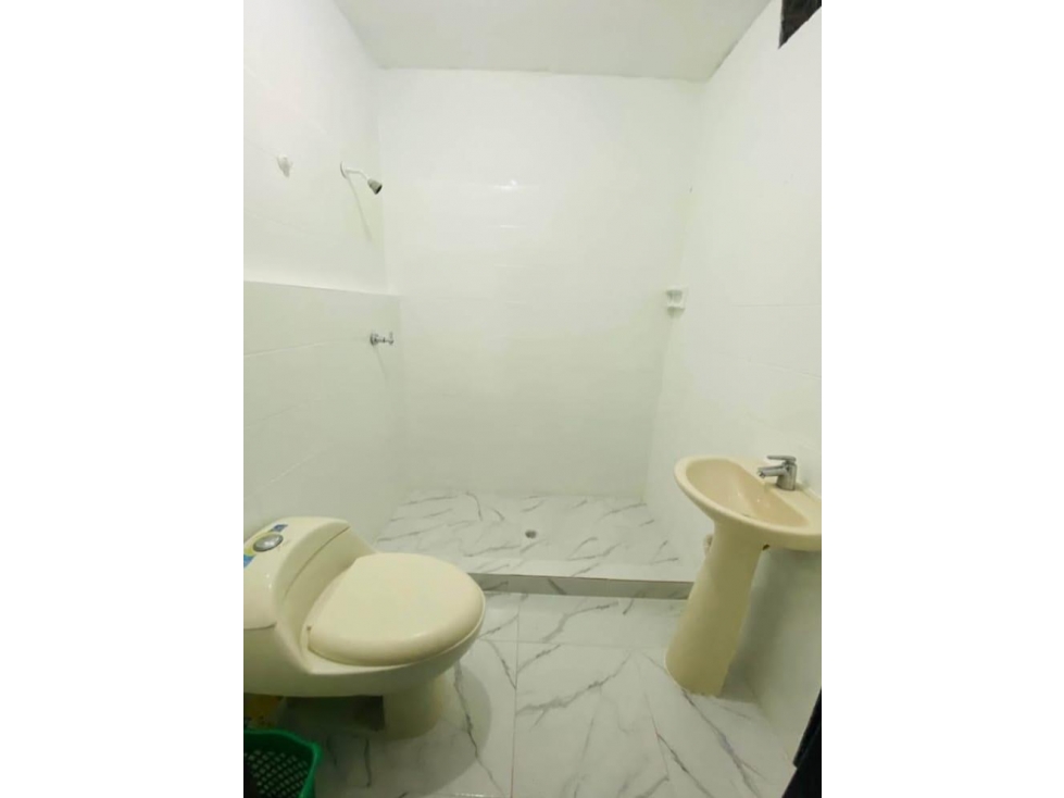 LOCAL EN ARRIENDO EN VILLA HERMOSA COD 10492 — foto 3