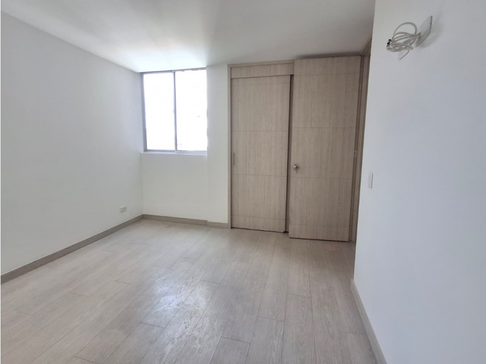 APARTAMENTO EN ARRIENDO EN SABANETA COD 10866 — foto 6