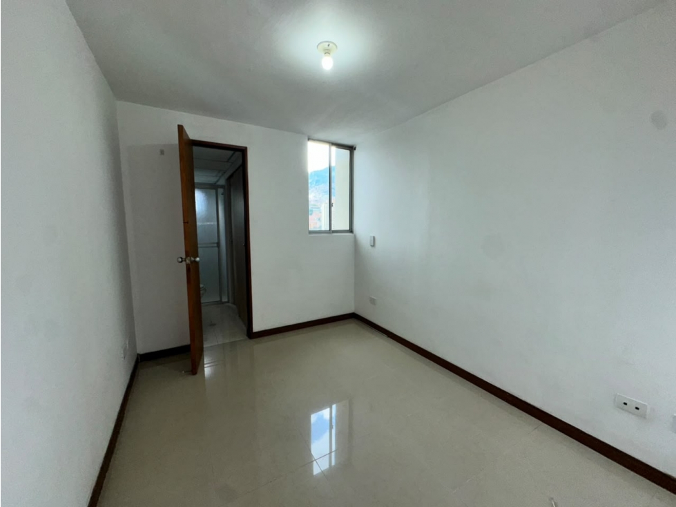 APARTAESTUDIO EN ARRIENDO EN EL CENTRO CÓRDOBA COD 10893 — foto 4