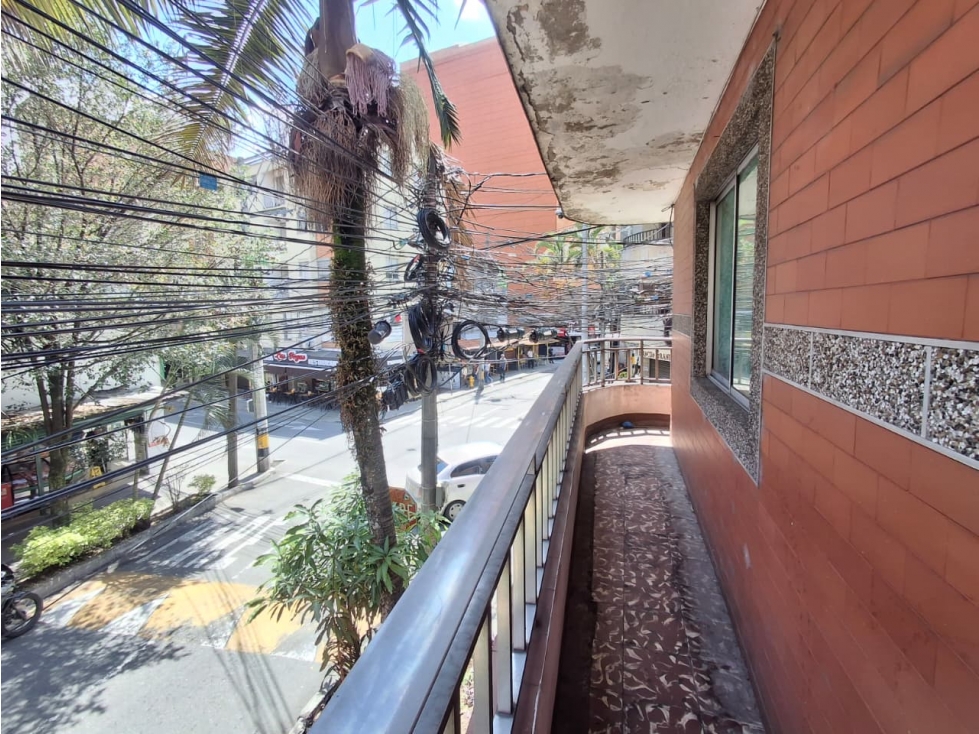CASA EN ARRIENDO PARA NEGOCIO EN SABANETA COD 10905 — foto 2