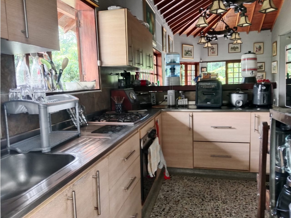 CASA FINCA EN VENTA EN ENVIGADO COD 9720