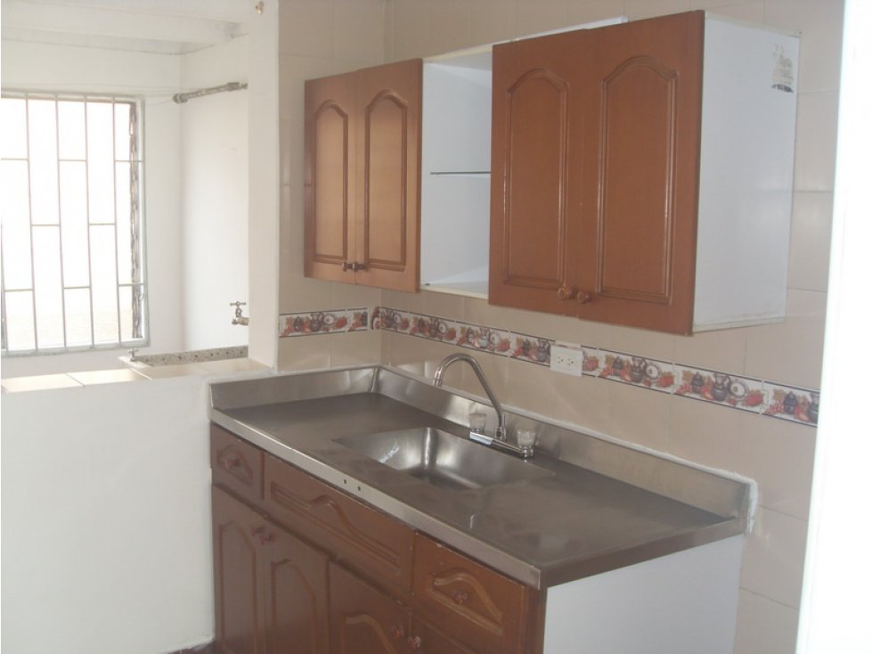 Apartamento en arriendo en Villa Hermosa Cod. 4182 - 4