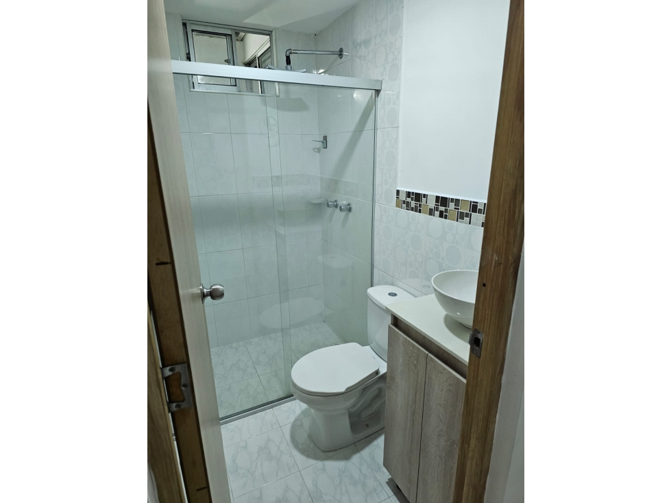 APARTAMENTO EN ARRIENDO EN SABANETA COD 8246 — foto 5