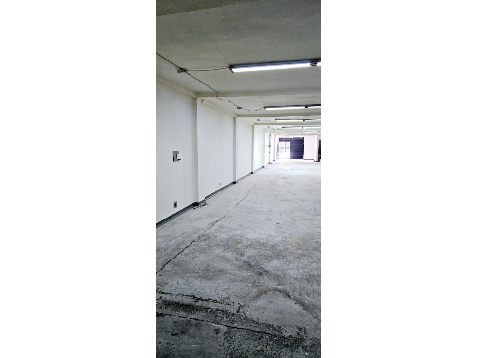 BODEGA EN VENTA EN LA CANDELARIA COD 10091