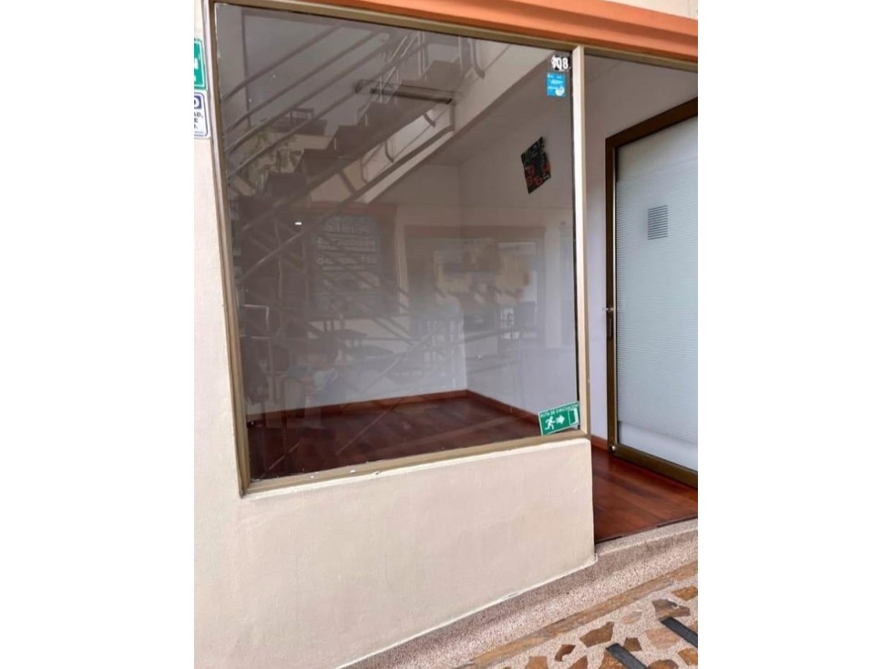 LOCAL EN ARRIENDO PREMIUM PLAZA COD 10143 — foto 4