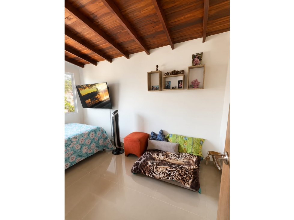 APARTAMENTO EN ARRIENDO EN VILLA HERMOSA COD 10662 — foto 4