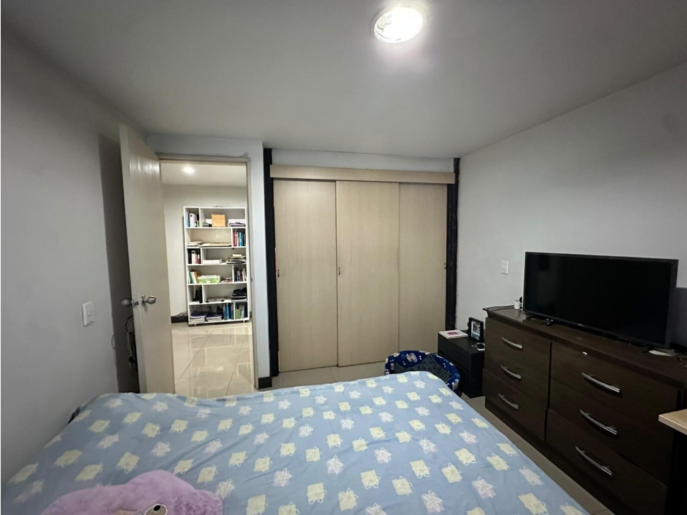 APARTAMENTO EN VENTA EN LA VILLA DEL ABURRA COD 10863 — foto 6