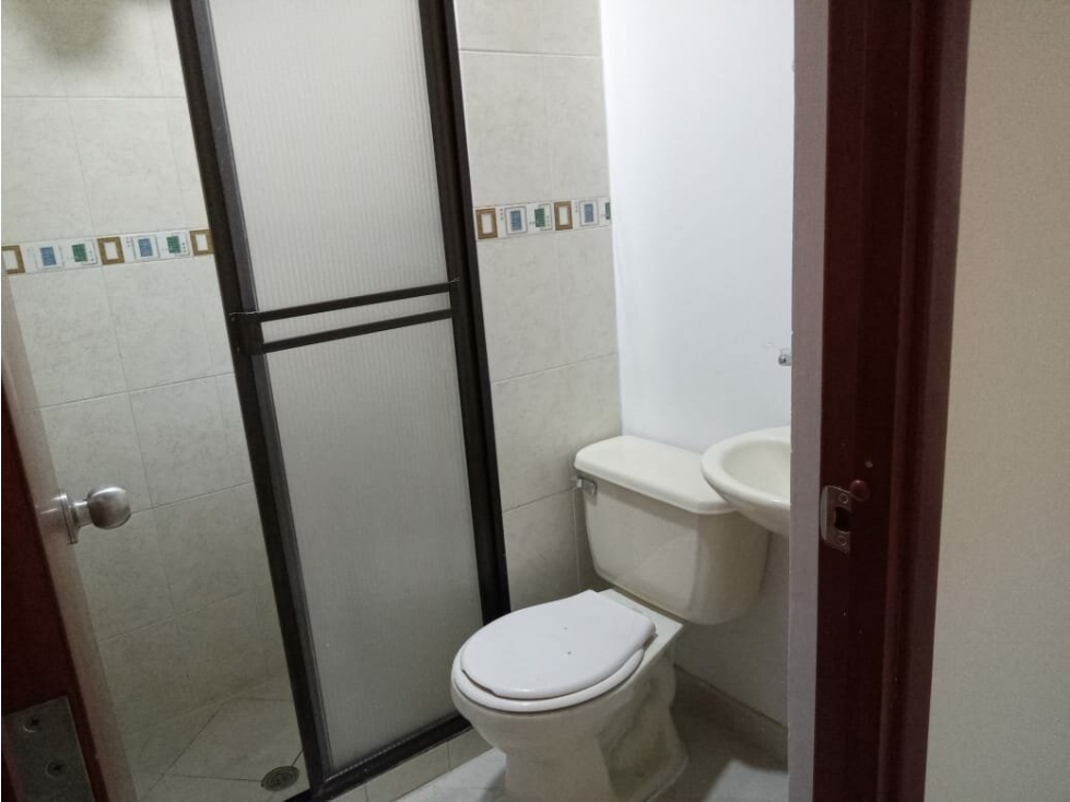APARTAMENTO EN ARRIENDO EN ROBLEDO COD 7460 — foto 5