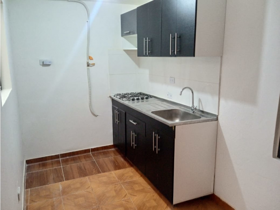 APARTAMENTO EN ARRIENDO EN ARANJUEZ COD 7987 — foto 3
