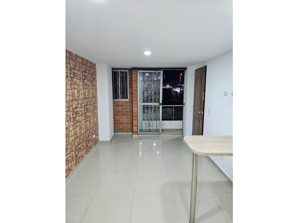 APARTAMENTO EN ARRIENDO EN SABANETA COD 8246 — foto 2