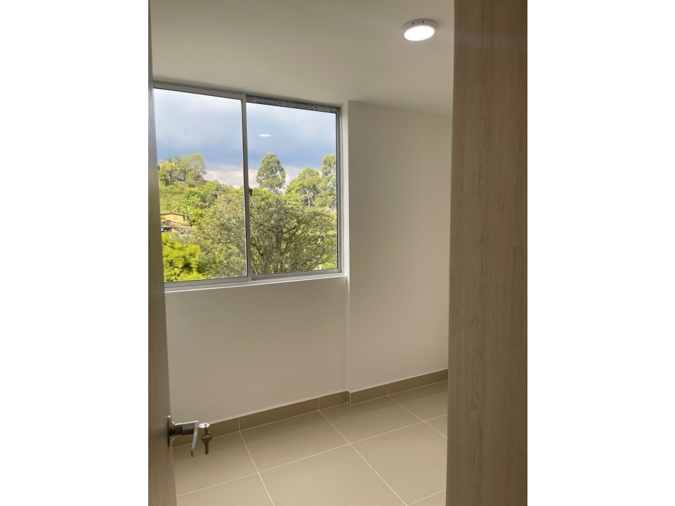 APARTAMENTO EN VENTA EN LA ESTRELLA COD 10413 — foto 6