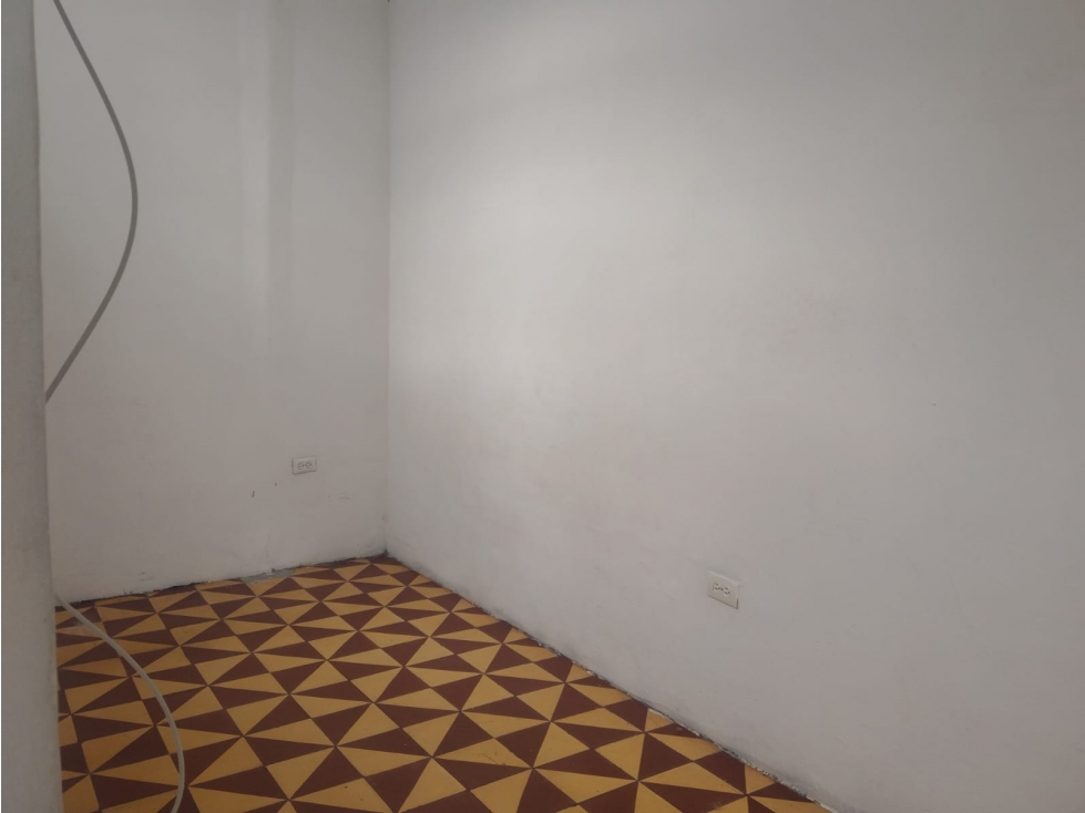 APARTAMENTO EN ARRIENDO EN LA MILAGROSA COD 10641 — foto 5